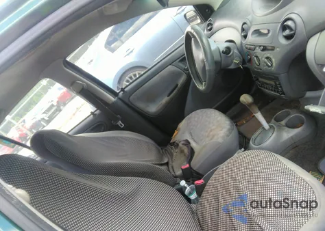 2000 Toyota Echo from USA, damaged, VIN JTDBT1230Y0002792